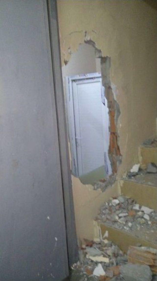 Balyozlu &rsquo;tombala&rsquo; Baskını 2