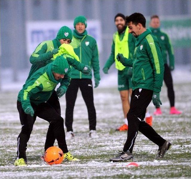 Bursaspor, Eskişehirspor Maçına Hazırlanıyor