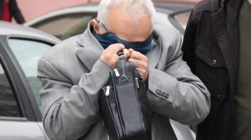 Sahte 10 Bin Dolar Davasında 3 Kişiye 3 Yıl 4&rsquo;er Ay Hapis