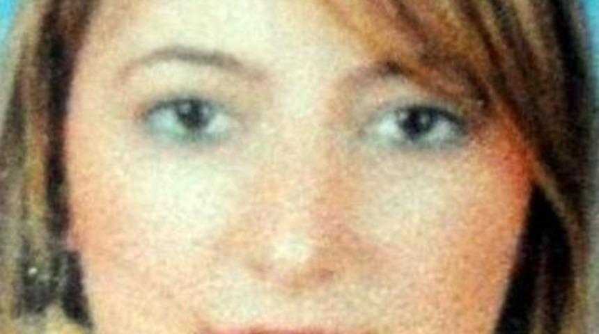 Ehliyetsiz S&uuml;r&uuml;c&uuml;n&uuml;n &Ccedil;arptığı Kadın Hayatını Kaybetti