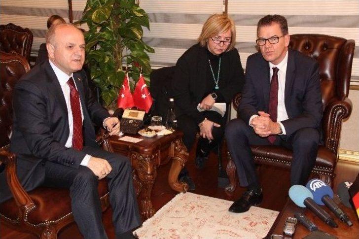 Alman Bakan Müller: “suriyeli Çocukların Eğitiminde Türkiye’yi Yalnız Bırakamayız” G5