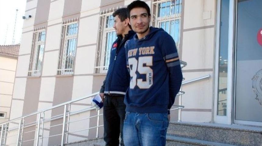 Oto Faresi Yakalandı