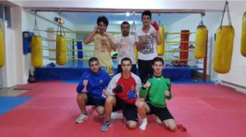 Nevşehirli Boks&ouml;rler T&uuml;rkiye Şampiyonasına İddialı Hazırlanıyor