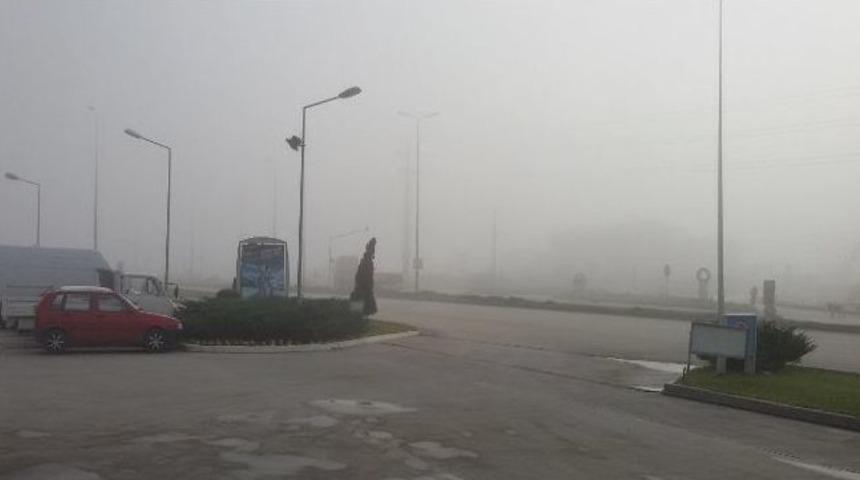 Bandırma&rsquo;da Sis Etkili Oldu