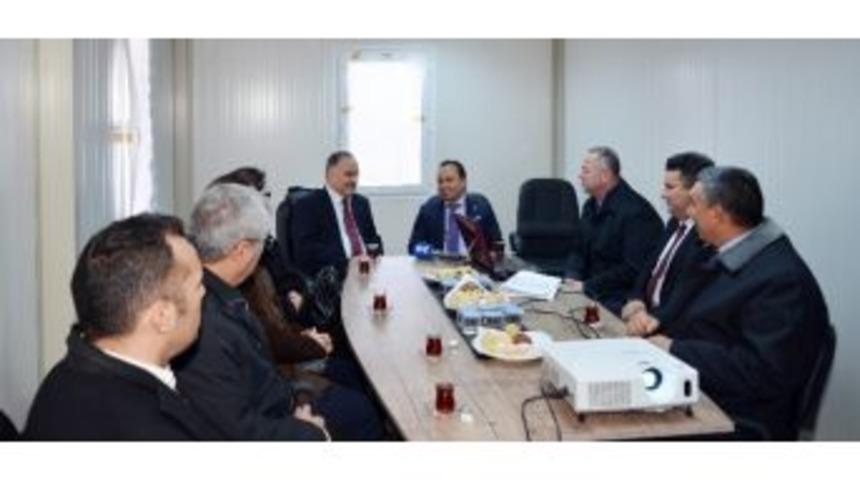 Prof. Dr. G&uuml;l Ve Başkan Uludağ Yeni Yerleşke İ&ccedil;in Bir Araya Geldi