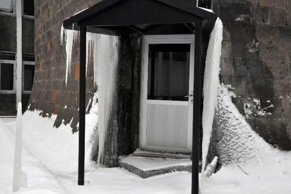 Kars&rsquo;ı Sibirya Soğukları Vurdu