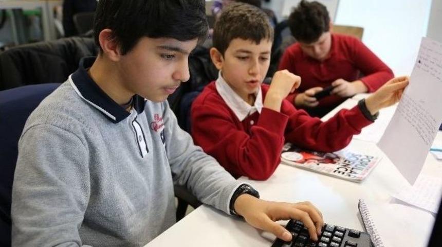 Başakşehir Bilgievi &Ouml;ğrencileri Akıllı Şehirleri Tasarlıyor