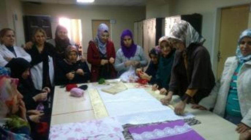 Ergani&rsquo;de 25 Dezavantajlı Kadın Meslek Sahibi Oldu