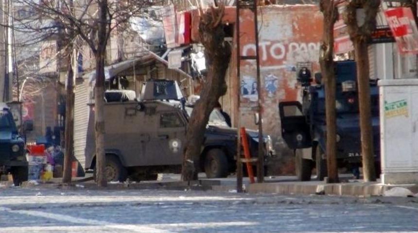 Sur&rsquo;da Patlama: 2 Şehit, 4 Yaralı