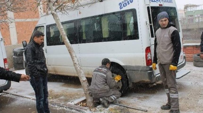 Kar Yağışı En &Ccedil;ok Onların İşine Yaradı