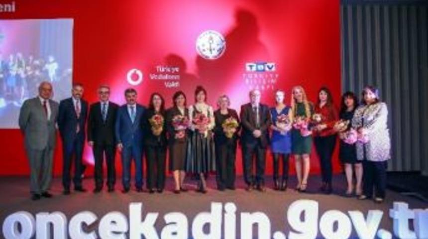 &rsquo;girişimcilikte &Ouml;nce Kadın&rsquo; Projesi &Ouml;d&uuml;lleri Sahiplerini Buldu