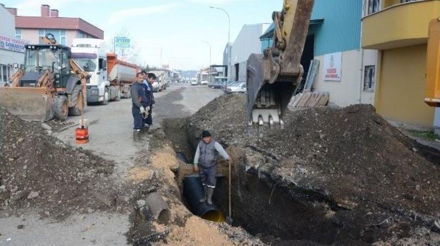 Sanayi Sitesinde Yağmur Suyu Drenaj &Ccedil;alışması Başladı
