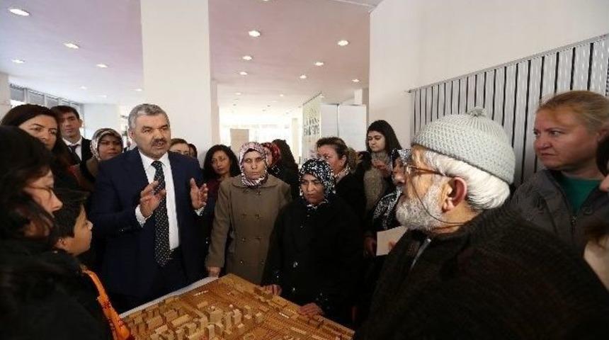 Başkan &Ccedil;elik, Sahabiye&rsquo;yi Anlattı