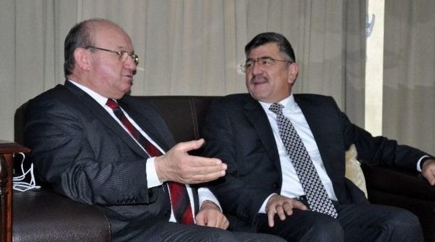 Akdoğan&rsquo;dan "niğde&rsquo;nin Tanıtımına Para Harcamadık" &Ouml;zeleştirisi