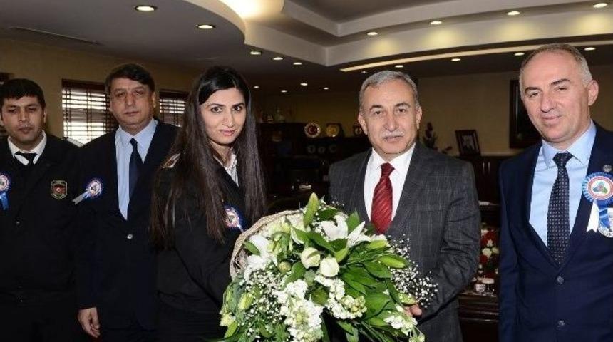 G&uuml;mr&uuml;k M&uuml;d&uuml;rl&uuml;ğ&uuml; Heyeti, Vali B&uuml;y&uuml;k&rsquo;&uuml; Ziyaret Etti