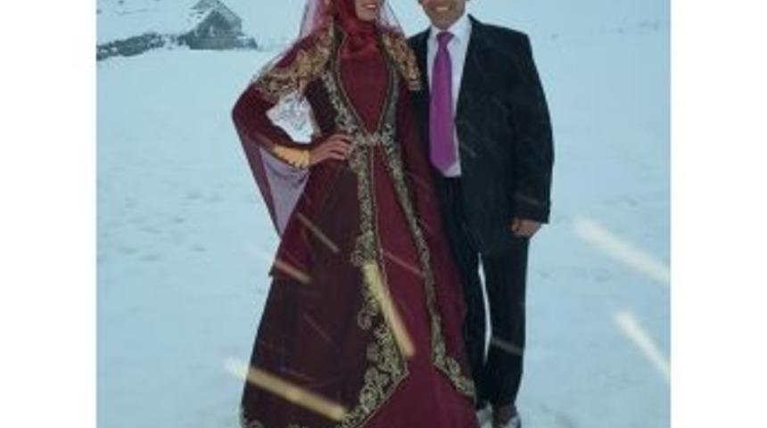 Baldızı Vefat Edince 4 G&uuml;n Kala D&uuml;ğ&uuml;n Ertelendi