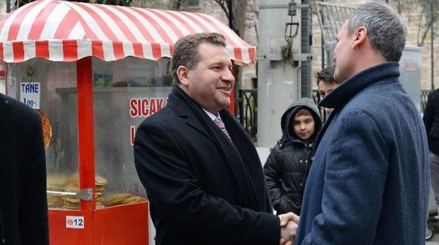 Başkan Yılmaz, Esnafla İ&ccedil; İ&ccedil;e