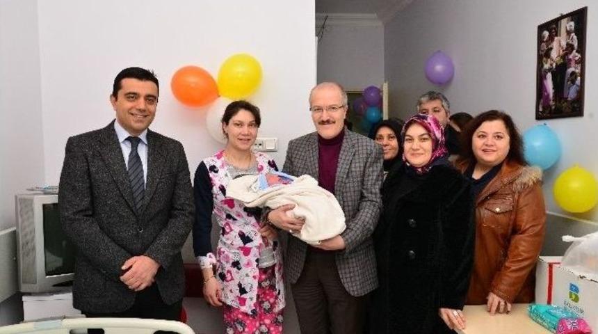 Altıeyl&uuml;l&rsquo;den Bin 748 Aileye "hoş Geldin" Bebek Ziyareti