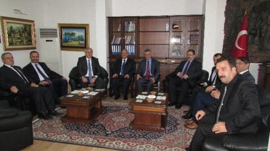 Yargıtay Cumhuriyet Başsavcısı Ve Adalet Akademisi Başkanı Sandıklı Kaymakamlığını Ziyaret Etti