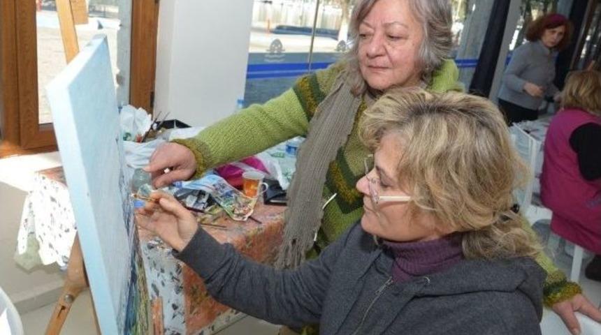 Fo&ccedil;a&rsquo;da Resim Kursları Devam Ediyor