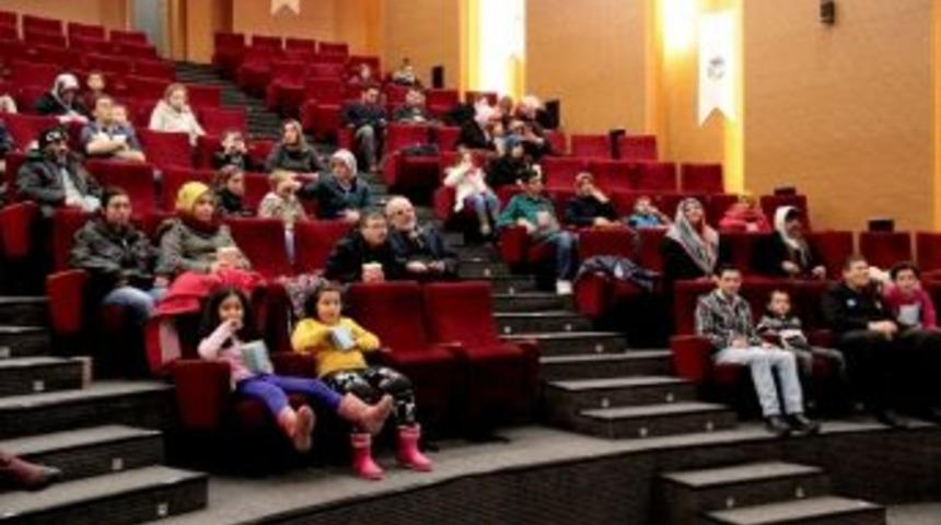 Sgm&rsquo;de &lsquo;ters Y&uuml;z&rsquo; Filmi G&ouml;sterimi Başladı