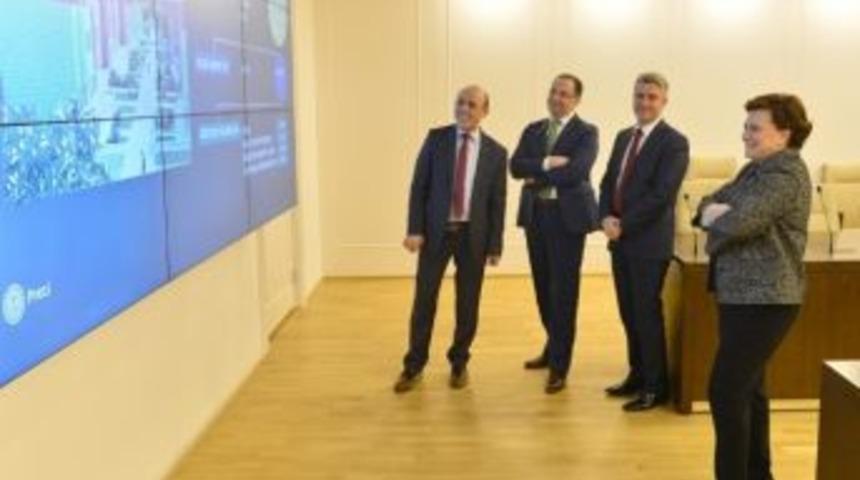 Başkan Cavit &Ouml;zt&uuml;rk&rsquo;ten Bakan G&uuml;ldemet&rsquo;e Ziyaret