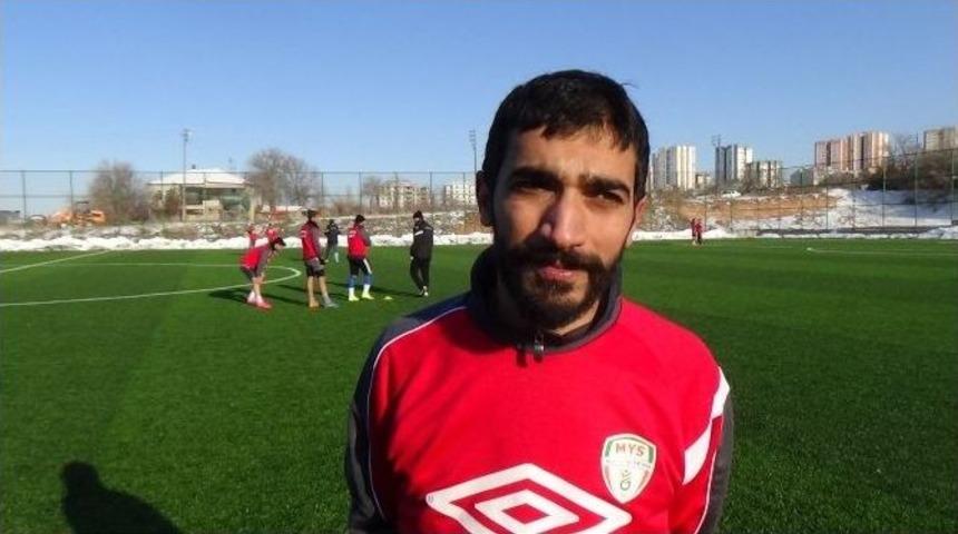 Yeşilyurt Spor Karak&ouml;pr&uuml; Belediyespor Ma&ccedil;ının Hazırlıklarını S&uuml;rd&uuml;rd&uuml;