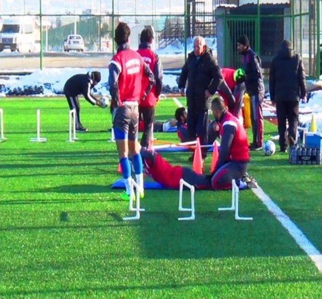 Yeşilyurt Spor Karaköprü Belediyespor Maçının Hazırlıklarını Sürdürdü