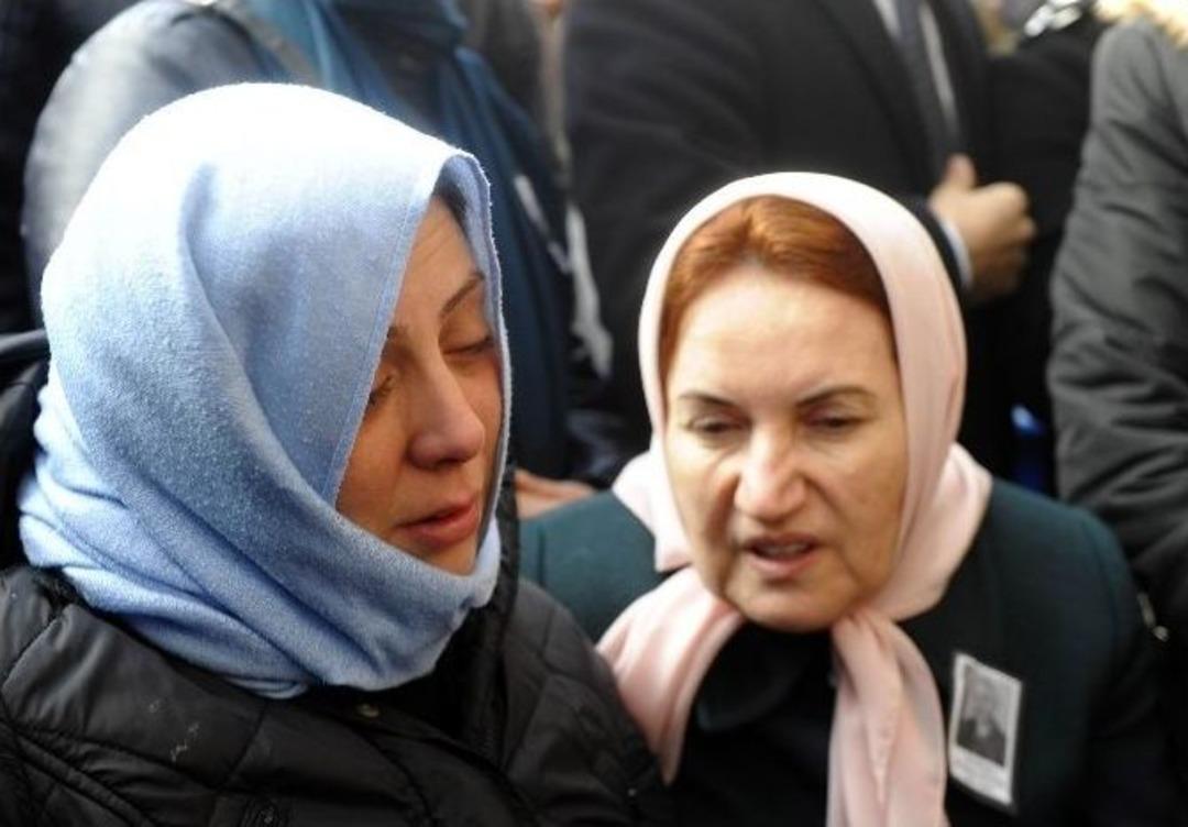 Rus Bombardımanında Hayatını Kaybeden Mhp&rsquo;li İbrahim K&uuml;&ccedil;&uuml;k Son Yolculuğuna Uğurlandı