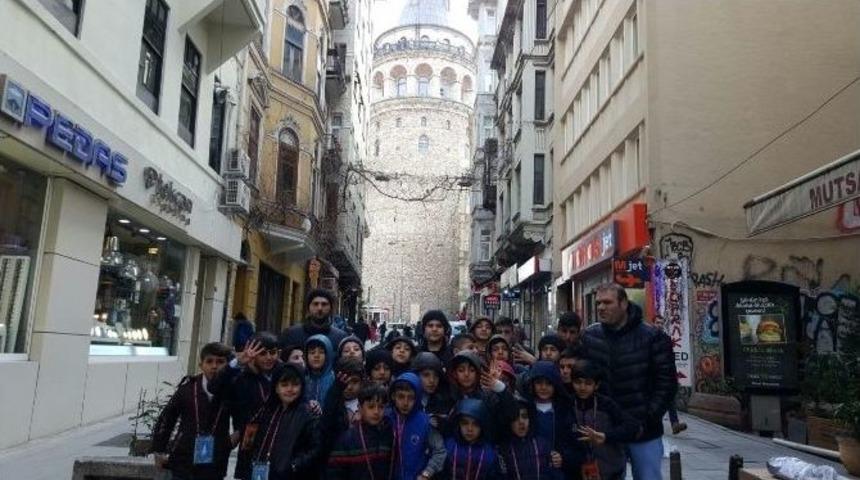 G&uuml;neydoğulu &Ccedil;ocuklar Başkan Demircan&rsquo;ı Ziyaret Etti