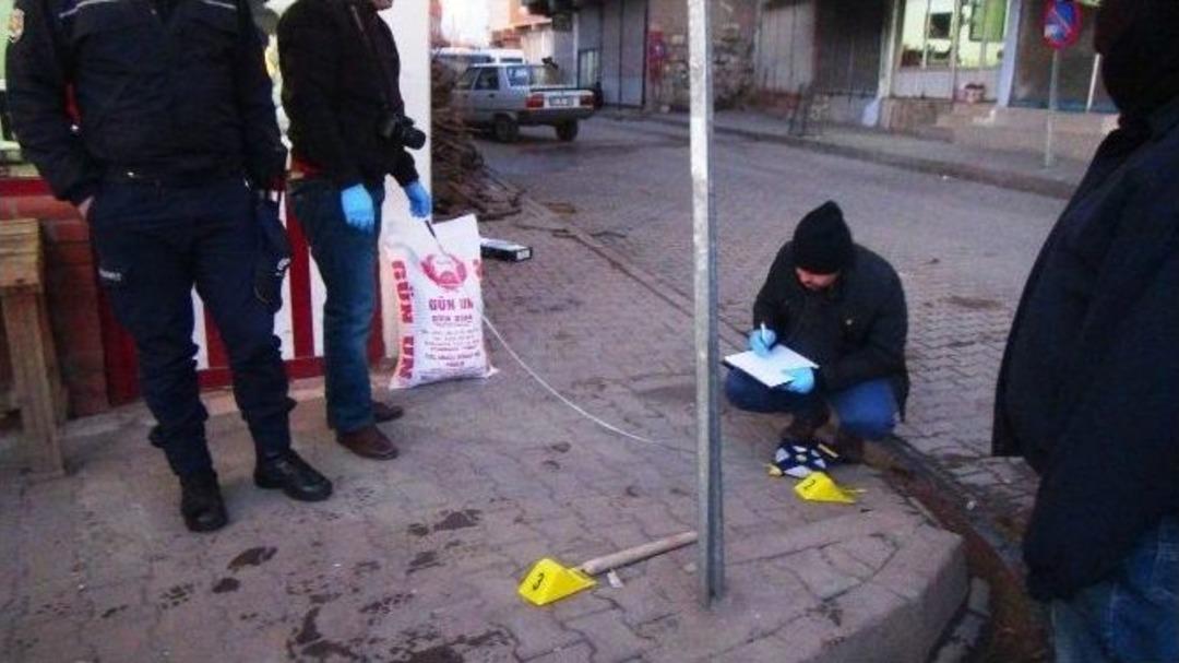 Şanlıurfa&rsquo;da Akraba Kavgası: 3 Yaralı