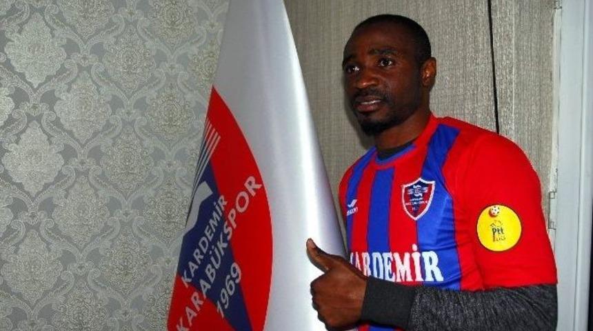 Kardemir Karab&uuml;kspor, Isaac&rsquo;i Kadrosuna Kattı
