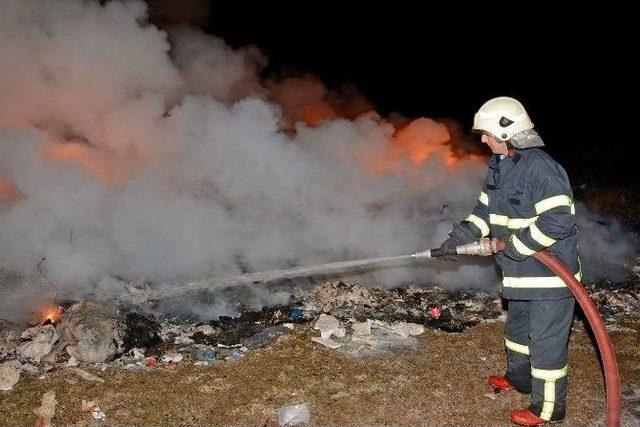 Tıbbi Atıklar Alev Alev Yandı