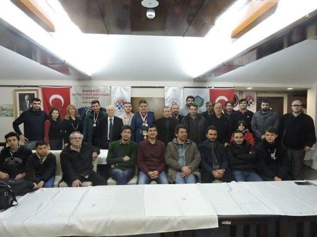 2016 Bakırköy İlçe Satranç Birincisi Cihan Zümrüt oldu