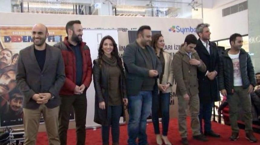 &rsquo;dedemin Fişi&rsquo; İzmit&rsquo;te Hayranlarını G&uuml;ld&uuml;rd&uuml;