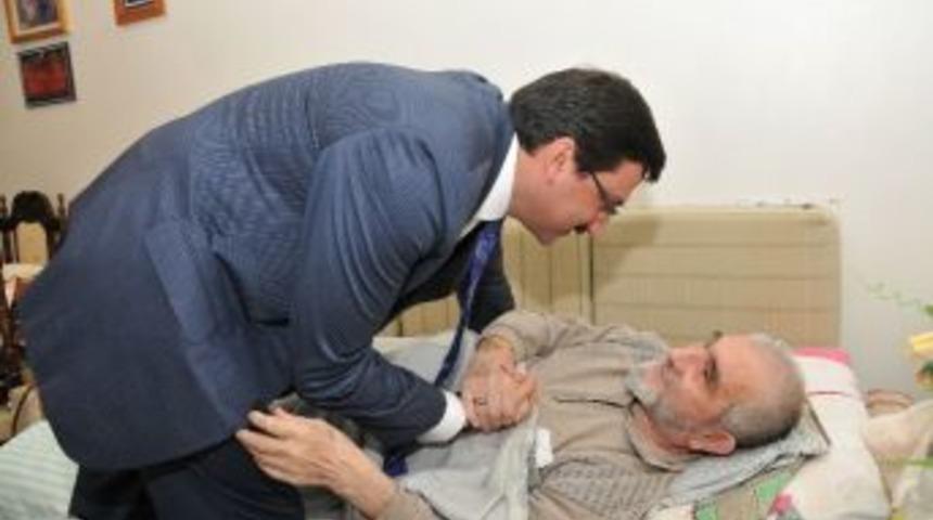 Ke&ccedil;i&ouml;ren Belediyesi&rsquo;nden Yaşlı Ve Yatalak Vatandaşlara B&uuml;y&uuml;k Hizmet