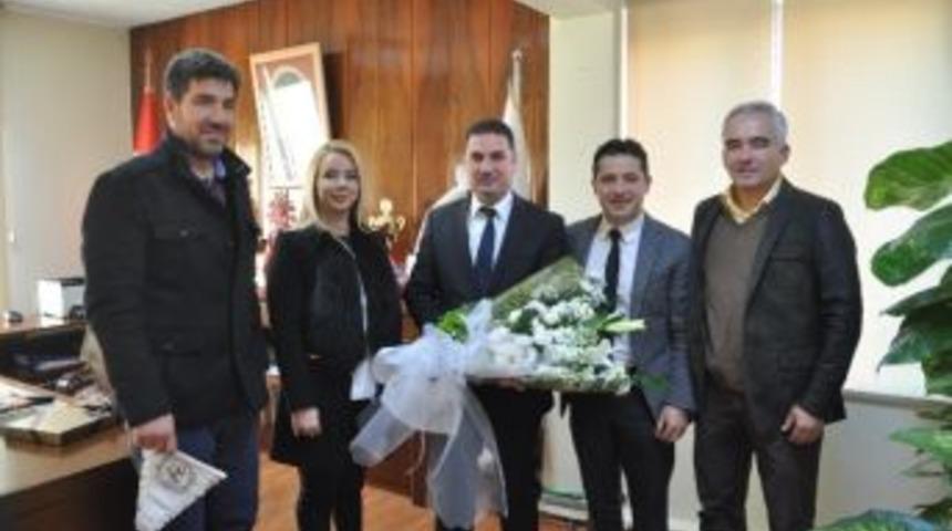 Atdss Kul&uuml;b&uuml;ne Ataşbak&rsquo;tan Destek