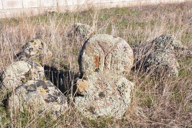 (özel Haber) Gaziantep’te Kayı Boyuna Ait Mezarlar Bulundu