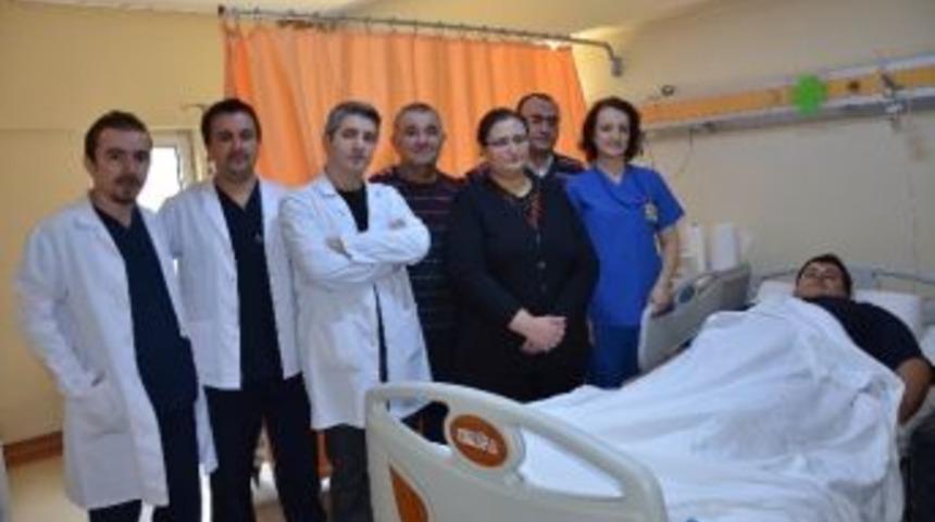 Aynı Aileden 3 Kişiye Başarılı Obezite Ameliyatı