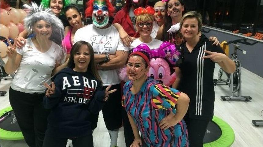 Komik Olan Spora Geldi