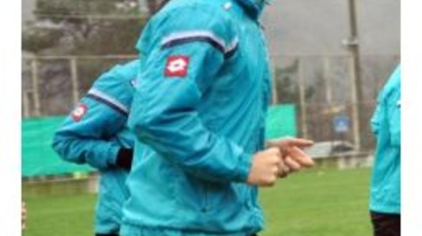 Torku Konyaspor&rsquo;a 1.94&rsquo;l&uuml;k Forvet