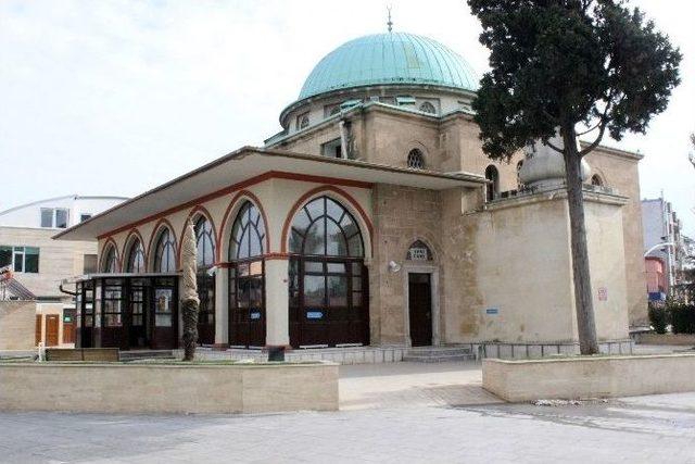 (özel Haber) Vatandaş Camilerde Kıble Ölçümüne Olumlu Bakıyor