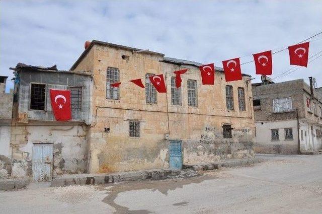 Şehidin Yarım Kalan Sürprizini Büyükşehir Belediyesi Tamamlayacak