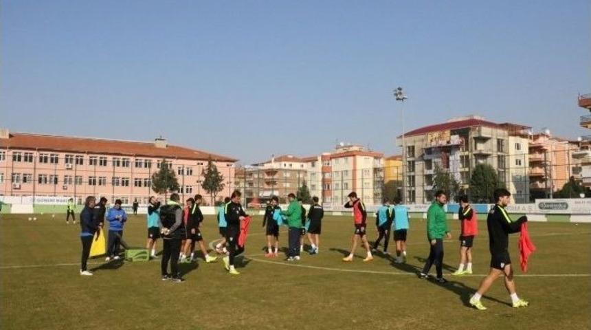 Manisa B&uuml;y&uuml;kşehir Belediyespor&rsquo;da Tek Hedef Galibiyet