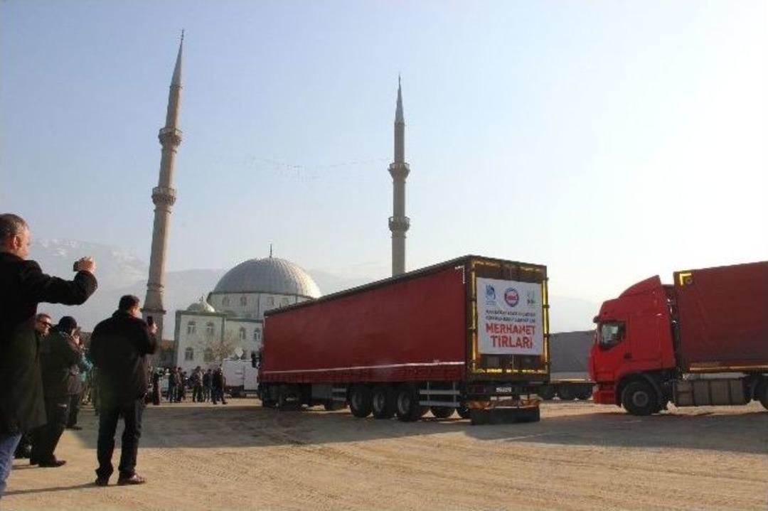 Merhamet Tır&rsquo;ları Dualarla Uğurlandı