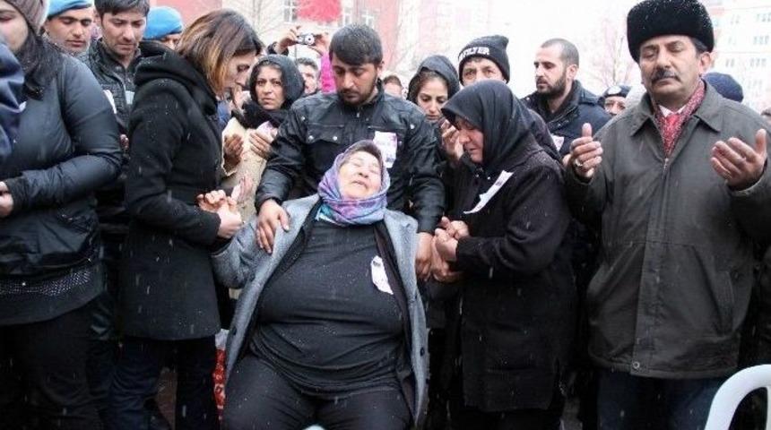 Şehit Astsubay Erdoğan Son Kez Evine Getirildi