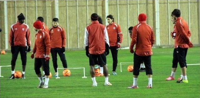 Samsunspor, Galibiyet Hasretine Son Vermek İstiyor