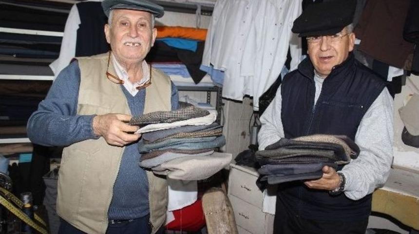 Deve Ve Boğa G&uuml;reşleri Eski Terzilerin İşlerini Yoğunlaştırdı