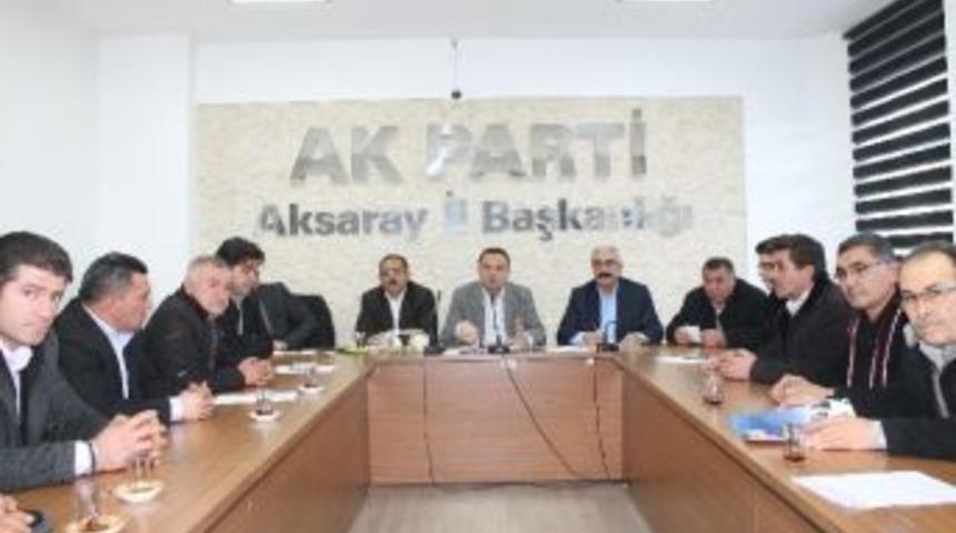 Aksaray Ak Parti Teşkilatı Köy Muhtarları İstişare Toplantısı Yaptı