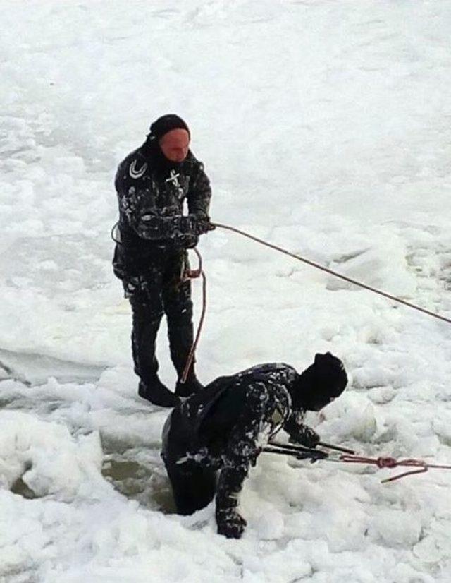 Çoruh Nehri’ne Düşen Çocuğu Arama Çalışmaları Sürüyor